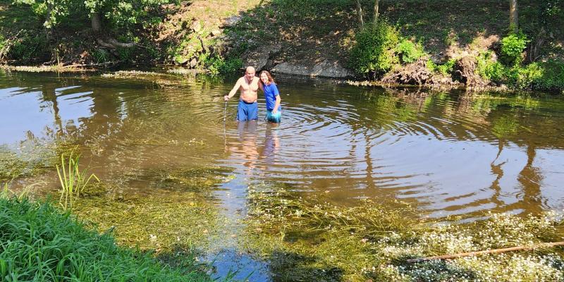 Walking the Camino for PiLA - Taking a dip in the Rio Sarria